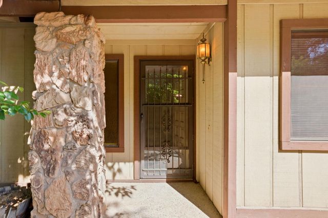 766 Bonita Dr, El Dorado Hills, CA 95762