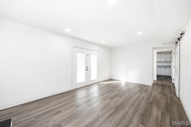 365 Breckenridge Drive, Belleville, IL 62221