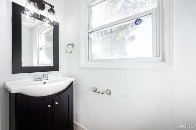 365 Breckenridge Drive, Belleville, IL 62221