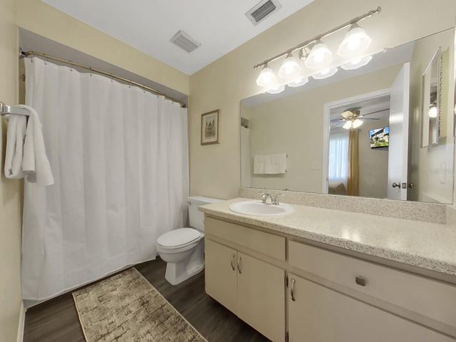 7805 AMBERLEA COURT, Temple Terrace, FL 33637