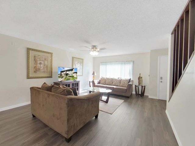 7805 AMBERLEA COURT, Temple Terrace, FL 33637