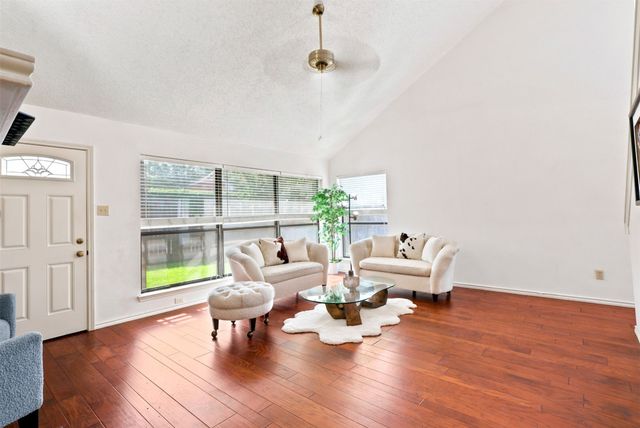 6909 Tudor Drive, Plano, TX 75023