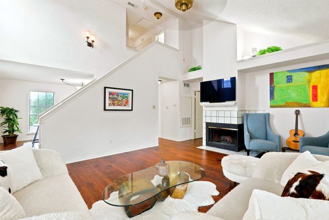 6909 Tudor Drive, Plano, TX 75023