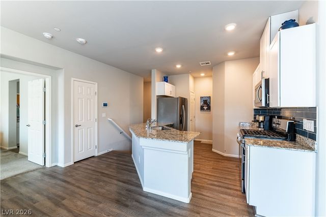 4710 Frasers Owl Avenue 101, North Las Vegas, NV 89084