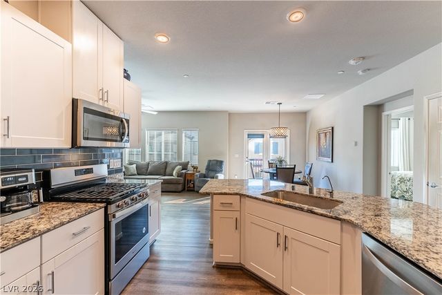 4710 Frasers Owl Avenue 101, North Las Vegas, NV 89084