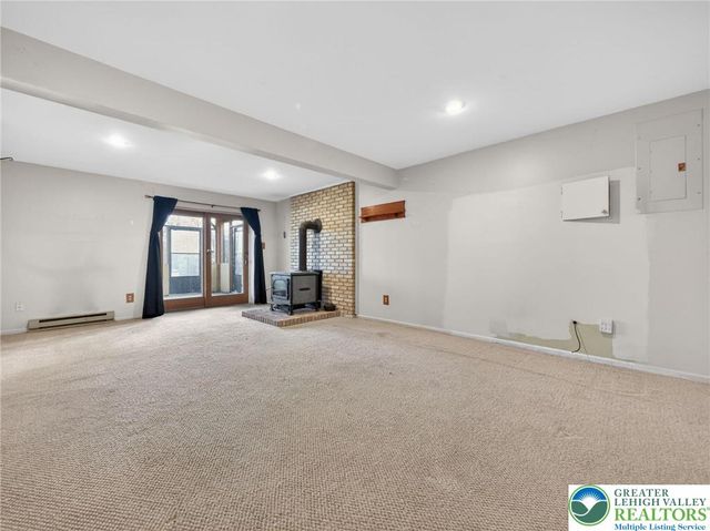 3199 West Dannersville Road, Moore Twp, PA 18067