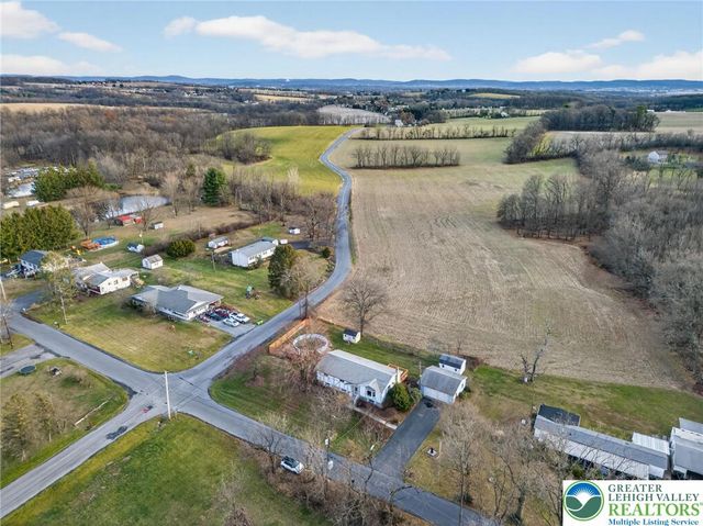 3199 West Dannersville Road, Moore Twp, PA 18067