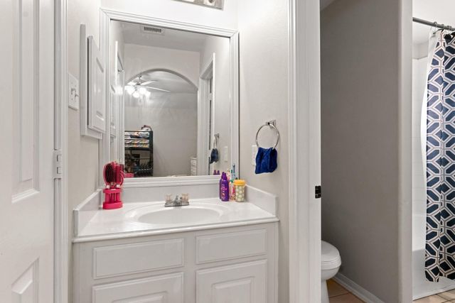 2130 Water Way, Seabrook, TX 77586