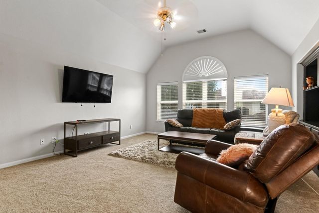 2130 Water Way, Seabrook, TX 77586