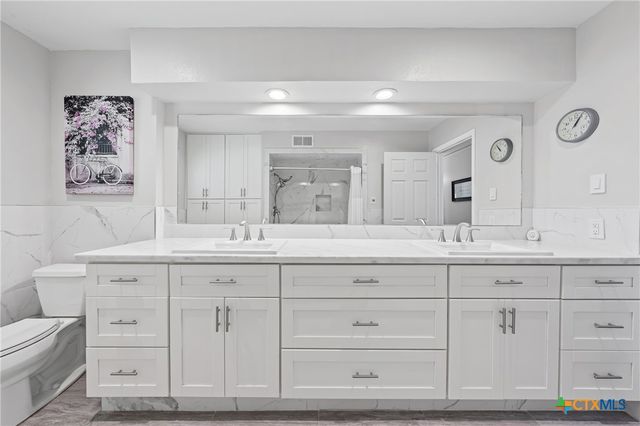 3109 W Avenue T, Temple, TX 76504
