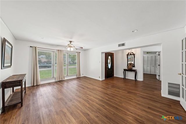3109 W Avenue T, Temple, TX 76504