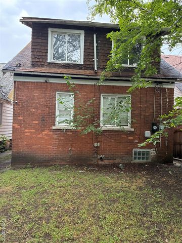 16846 Santa Rosa Drive, Detroit, MI 48221