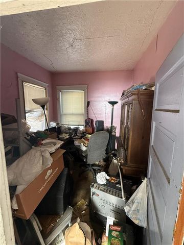 2744 Brooklyn Avenue, Kansas City, MO 64109