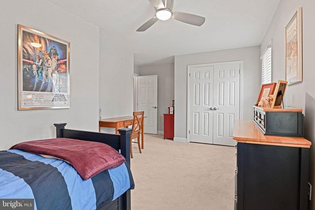 11202 CRANBROOK LN, Oakton, VA 22124