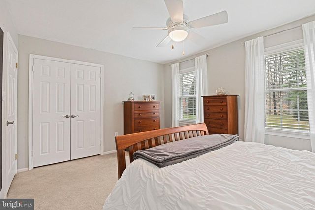 11202 CRANBROOK LN, Oakton, VA 22124