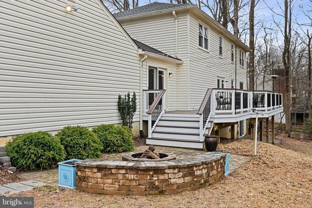 11202 CRANBROOK LN, Oakton, VA 22124