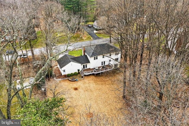 11202 CRANBROOK LN, Oakton, VA 22124