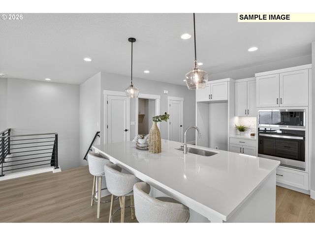 12112 Sw Turnagain Dr, Tigard, OR 97224