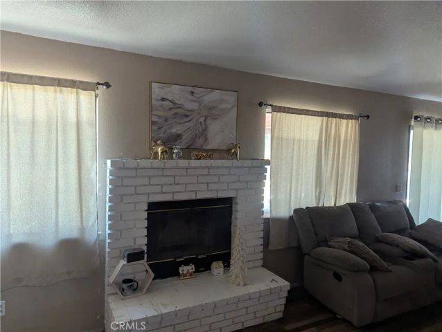 7183 Via Flores, Hesperia, CA 92345