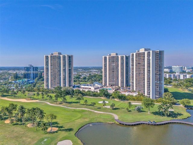 20335 W Country Club Drive 905, Aventura, FL 33180