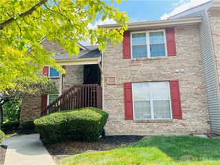 1502 Spinnaker Way, Dayton, OH 45458