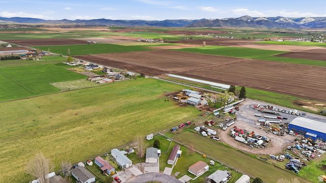 22 SUNRISE DR, Preston, ID 83263