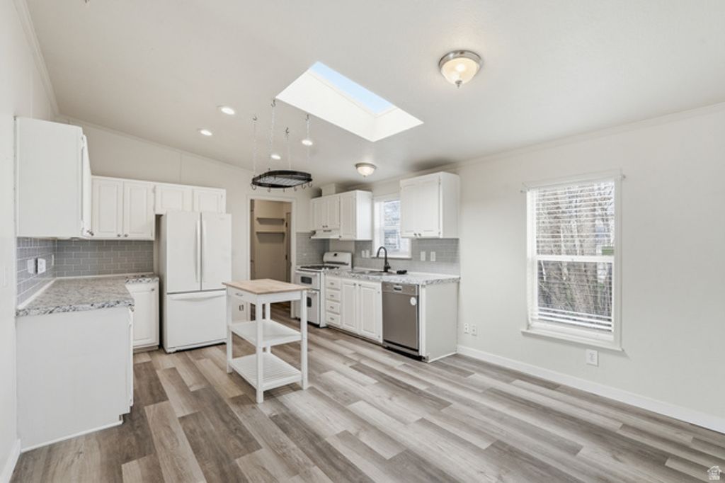 Image 11 of property listing at 22 SUNRISE DR, Preston, ID 83263