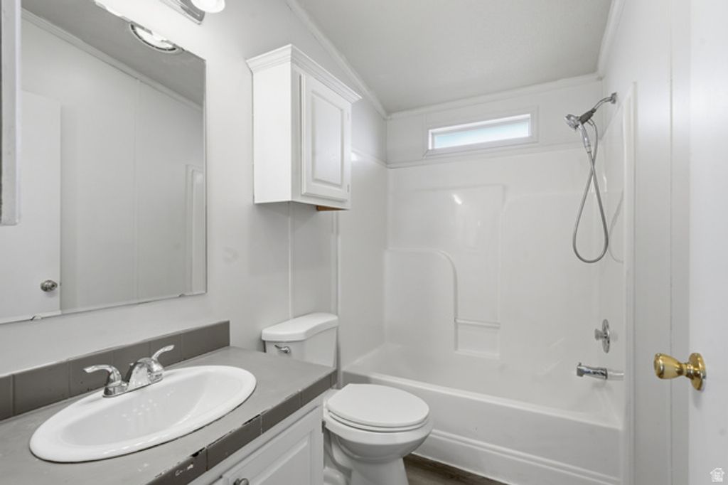 Image 12 of property listing at 22 SUNRISE DR, Preston, ID 83263