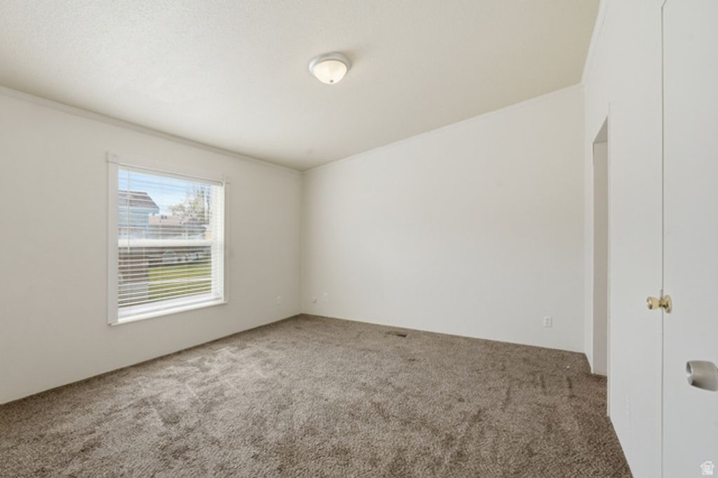 Image 7 of property listing at 22 SUNRISE DR, Preston, ID 83263