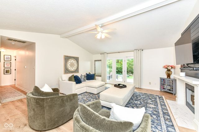 6189 E Neitzel Road, Mooresville, IN 46158