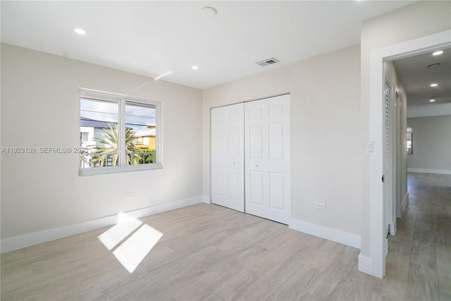 392 Laguna Ave, Key Largo, FL 33037