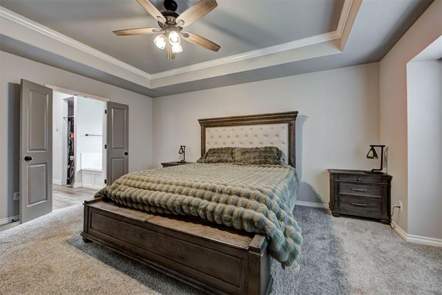 14209 Kamber Drive, Yukon, OK 73099