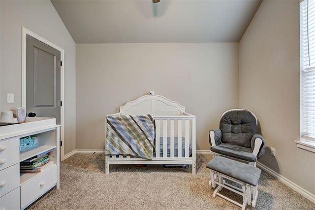 14209 Kamber Drive, Yukon, OK 73099