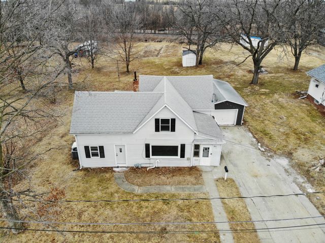 801 E Marion Street, Knoxville, IA 50138