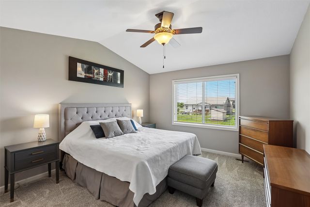 575 NE Brookshire Drive, Waukee, IA 50263