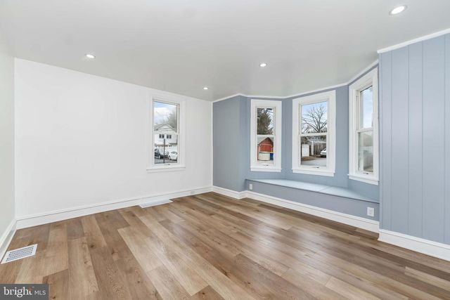 10 S WASHINGTON STREET, Mechanicsburg, PA 17055