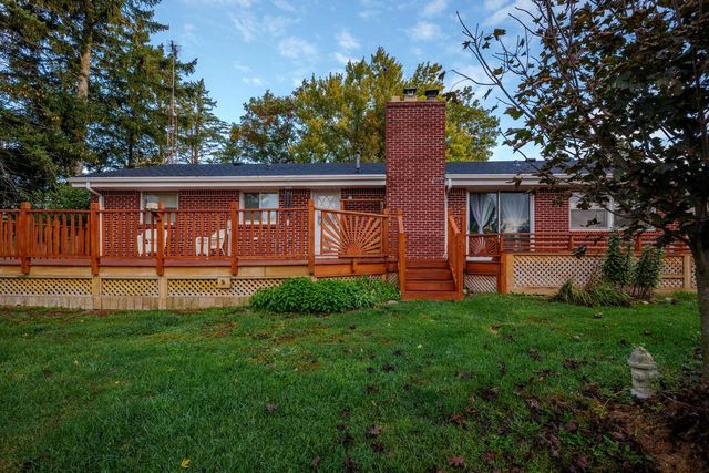 16535 Plank ROAD, Union Grove, WI 53182