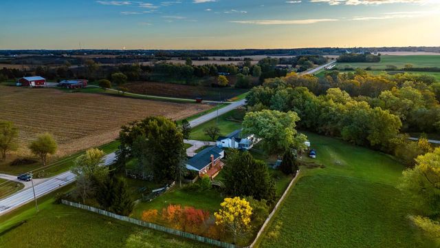 16535 Plank ROAD, Union Grove, WI 53182