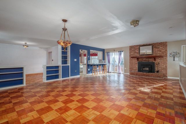 16535 Plank ROAD, Union Grove, WI 53182