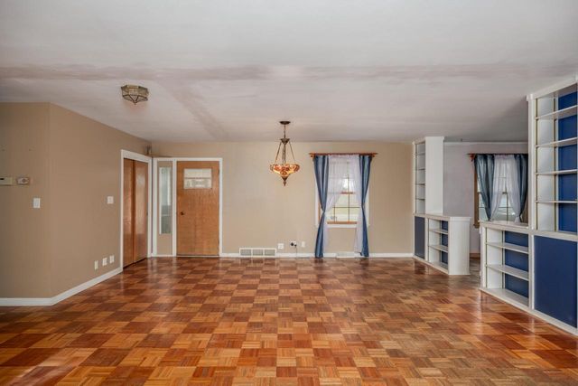 16535 Plank ROAD, Union Grove, WI 53182