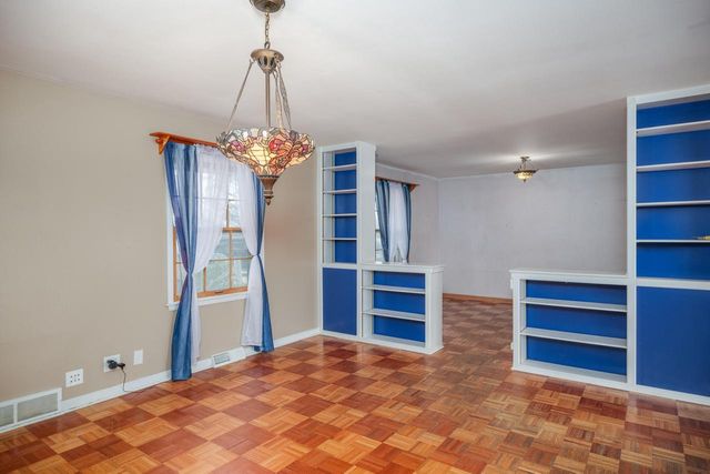 16535 Plank ROAD, Union Grove, WI 53182