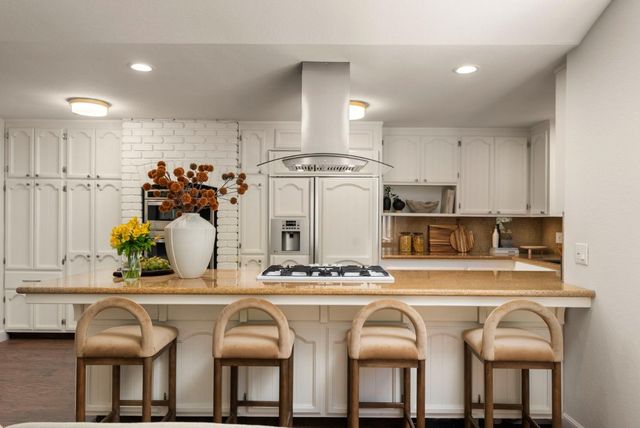 53 Via Canon, Millbrae, CA 94030