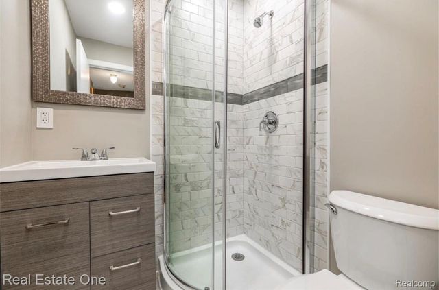 4313 Berkshire Road, Royal Oak, MI 48073