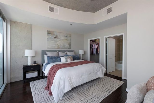 3324 Peachtree Road NE 2611, Atlanta, GA 30326