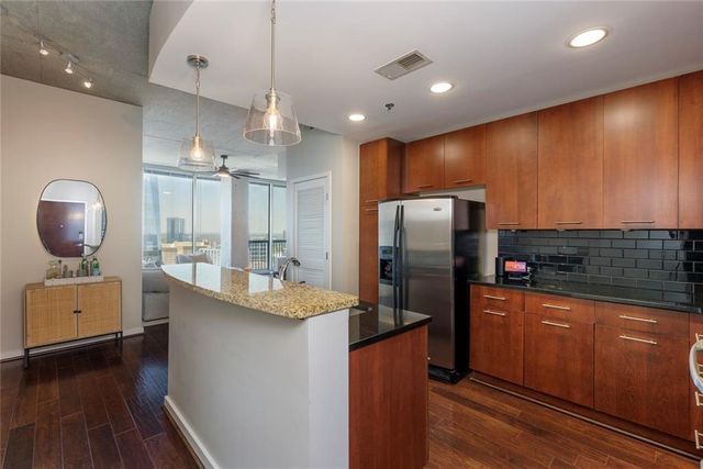 3324 Peachtree Road NE 2611, Atlanta, GA 30326