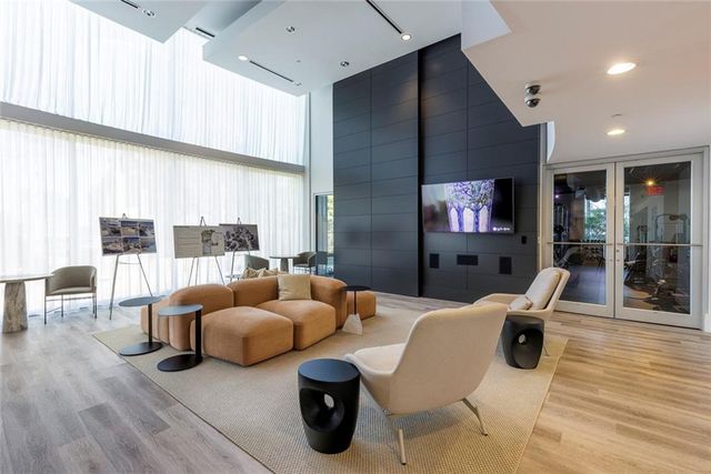 3324 Peachtree Road NE 2611, Atlanta, GA 30326