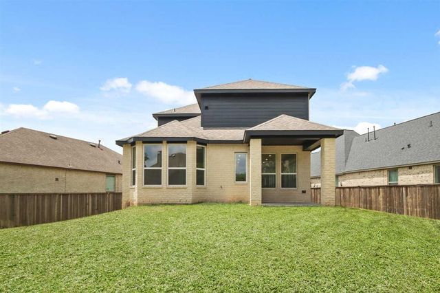 122 Canary Island Circle, Montgomery, TX 77316