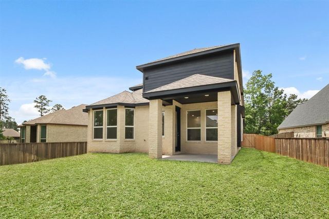 122 Canary Island Circle, Montgomery, TX 77316