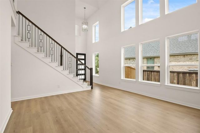 122 Canary Island Circle, Montgomery, TX 77316