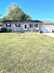 154 Terrace Street, Bethalto, IL 62010